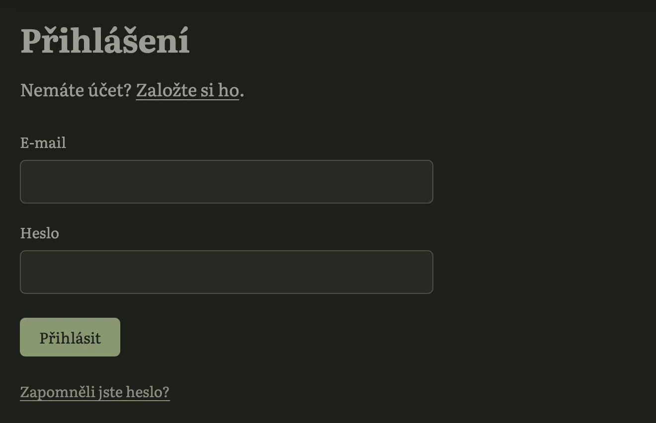 Stránka Přihlášení: odkaz Založte si ho pro nové čtenáře, pole E-mail a Heslo a tlačítko Přihlásit