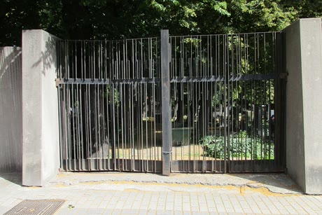 Veřejné pohřebiště
